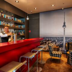 Select Hotel Berlin Gendarmenmarkt гостиничный бар фото 5