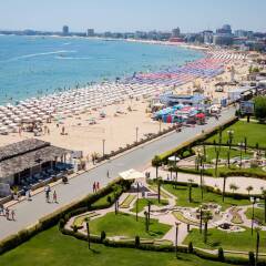 Отель DIT Majestic Beach Resort Болгария, Солнечный берег - отзывы, цены и фото номеров - забронировать отель DIT Majestic Beach Resort онлайн пляж