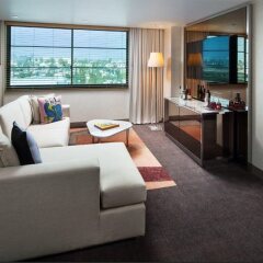 SLS Hotel, a Luxury Collection Hotel, Beverly Hills комната для гостей фото 4