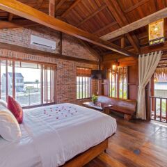 Отель Wooden Lodge Homestay комната для гостей фото 3