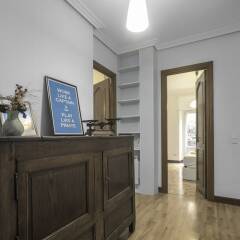 Отель SanSebastianForYou Cathedral Apartment Испания, Сан-Себастьян - отзывы, цены и фото номеров - забронировать отель SanSebastianForYou Cathedral Apartment онлайн интерьер отеля