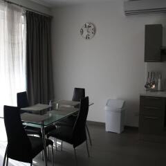 Отель Malta Holiday Lets Sliema Мальта, Слима - отзывы, цены и фото номеров - забронировать отель Malta Holiday Lets Sliema онлайн в номере фото 2