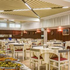 Отель Eurhotel Римини питание
