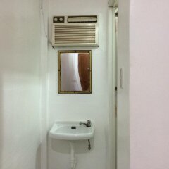 Отель Lakbayan Hotel Boracay Филиппины, остров Боракай - отзывы, цены и фото номеров - забронировать отель Lakbayan Hotel Boracay онлайн ванная фото 2