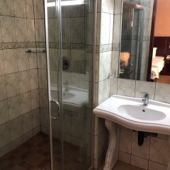 Bridgeview Hotel & Conference Centre in Lilongwe, Malawi from 73$, photos, reviews - zenhotels.com bathroom photo 2