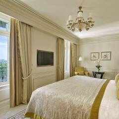 Shangri-La Hotel Paris комната для гостей фото 5