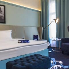 Гостиница Radisson Royal комната для гостей фото 5