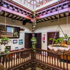 Отель Nuevo Suizo Bed and Breakfast Испания, Севилья - 2 отзыва об отеле, цены и фото номеров - забронировать отель Nuevo Suizo Bed and Breakfast онлайн интерьер отеля фото 2