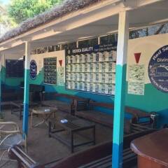Отель Divers Lodge гостиничный бар