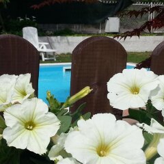 Отель B&B Desenzano бассейн