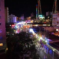 Апартаменты Nightlife Apartments