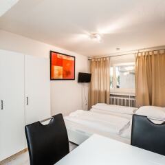 Апартаменты Easy Apartments Cologne Кёльн комната для гостей фото 2