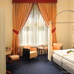 Отель Schloss Eckberg Германия, Дрезден - 2 отзыва об отеле, цены и фото номеров - забронировать отель Schloss Eckberg онлайн комната для гостей