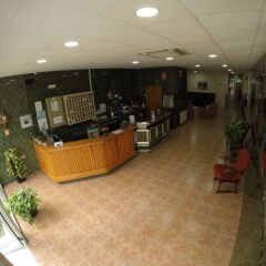 Отель Hostal La Casa de Enfrente интерьер отеля