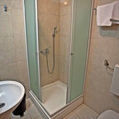 Hotel Snješko in Jahorina, Bosnia and Herzegovina from 96$, photos, reviews - zenhotels.com bathroom