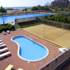 Europe Hotel & Casino бассейн