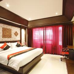 Rayaburi Hotel Patong 4* Номер Делюкс