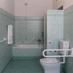 Hotel Croce di Savoia Реггелло ванная
