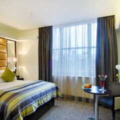 Отель The Marble Arch London комната для гостей