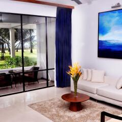 Отель Blue Water Club Suites комната для гостей фото 2