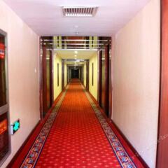 Отель Xinchen Chain Hotel (Xi'an Hongguang Road) Китай, Сиань - отзывы, цены и фото номеров - забронировать отель Xinchen Chain Hotel (Xi'an Hongguang Road) онлайн интерьер отеля фото 2