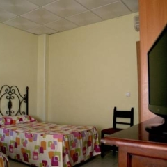 Отель Hostal Restaurante El Paso Испания, Байлен - отзывы, цены и фото номеров - забронировать отель Hostal Restaurante El Paso онлайн комната для гостей фото 4