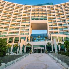 Отель Live Aqua Cancun - Все включено - Только для взрослых Мексика, Канкун - 2 отзыва об отеле, цены и фото номеров - забронировать отель Live Aqua Cancun - Все включено - Только для взрослых онлайн вид на фасад