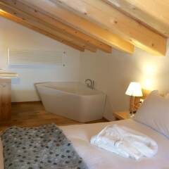 Hotel The Originals Borgo Eibn Mountain Lodge (ex Relais du Silence) Саурис комната для гостей фото 3