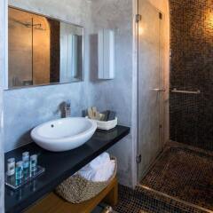 Отель Avaton Resort and Spa ванная