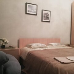Гостиница U Belogo Doma Guest House в Москве отзывы, цены и фото номеров - забронировать гостиницу U Belogo Doma Guest House онлайн Москва комната для гостей фото 3