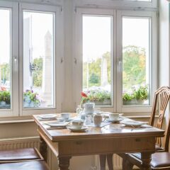 Отель Jahrhunderthotel Leipzig Германия, Ройдниц-Торнберг - отзывы, цены и фото номеров - забронировать отель Jahrhunderthotel Leipzig онлайн питание фото 2