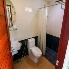 Отель The Loft Resort Таиланд, Бангкок - отзывы, цены и фото номеров - забронировать отель The Loft Resort онлайн ванная фото 2