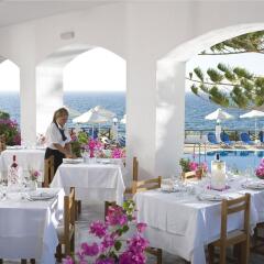 Maritimo Beach Hotel