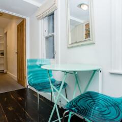 Отель Cosy 1BD Apartment near Harrods, Knightsbridge Великобритания, Лондон - отзывы, цены и фото номеров - забронировать отель Cosy 1BD Apartment near Harrods, Knightsbridge онлайн балкон