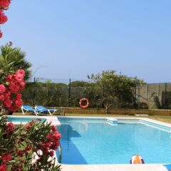 Отель Aire de Conil - Guest House бассейн фото 2