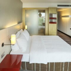 Отель Radisson Blu Media Harbour Hotel, Düsseldorf Германия, Дюссельдорф - отзывы, цены и фото номеров - забронировать отель Radisson Blu Media Harbour Hotel, Düsseldorf онлайн комната для гостей фото 2