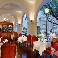 Hotel Continental Saigon гостиничный бар