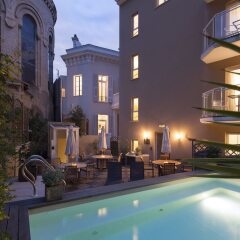 Отель Villa d'Estelle Франция, Канны - отзывы, цены и фото номеров - забронировать отель Villa d'Estelle онлайн бассейн