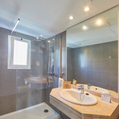 Отель Seaclub Mediterranean Resort ванная фото 2