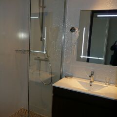 Отель Albert 1'er Hotel Nice, France Франция, Ницца - 9 отзывов об отеле, цены и фото номеров - забронировать отель Albert 1'er Hotel Nice, France онлайн ванная
