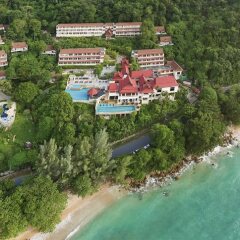 Отель Aquamarine Resort & Villa пляж