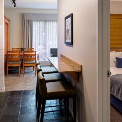 Отель Whistler Village Inn And Suites Канада, Уистлер - отзывы, цены и фото номеров - забронировать отель Whistler Village Inn And Suites онлайн комната для гостей фото 4