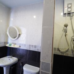 Fan Dee Hostel Ланта ванная