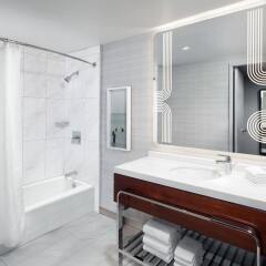 Отель Sheraton Grand Los Angeles ванная