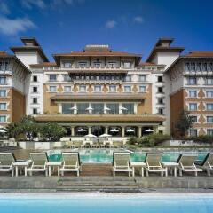 Отель Hyatt Regency Kathmandu Непал, Катманду - отзывы, цены и фото номеров - забронировать отель Hyatt Regency Kathmandu онлайн бассейн