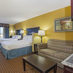 Отель Holiday Inn Express & Suites Somerset Central в номере фото 2