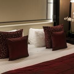Baglioni Hotel Carlton сейф в номере