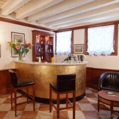 Hotel San Sebastiano Garden гостиничный бар