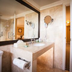 Отель Best Western PLUS Sunset Plaza США, Уэст-Голливуд - отзывы, цены и фото номеров - забронировать отель Best Western PLUS Sunset Plaza онлайн ванная фото 2