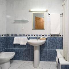 Отель Hostal Marí ванная фото 2